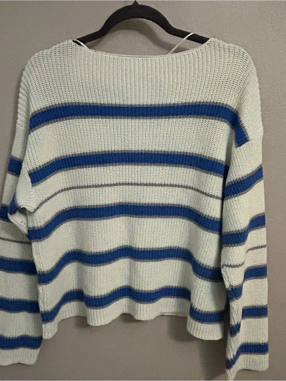 Noisy may soft knit